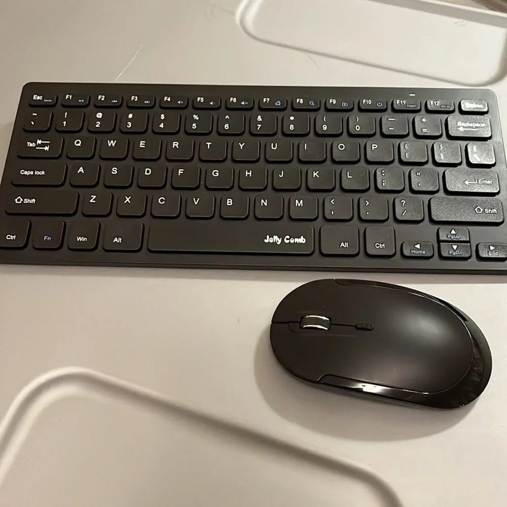 Wireless mouse and keyboard